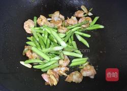 芦笋炒虾仁的做法图解7