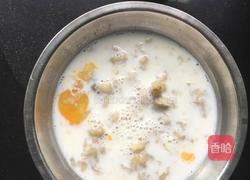 香蕉牛奶鸡蛋饼的做法图解2