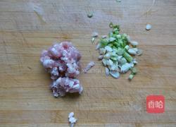 韩式炸酱面的做法图解1