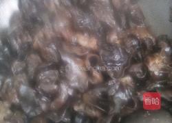 炝炒木耳的做法图解2