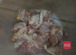 扁肉瘦肉丸子汤的做法图解2