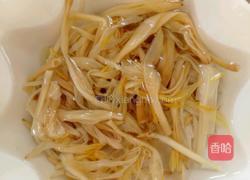 黄花菜猪杂汤的做法图解3