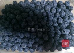 夏日解暑饮品～蓝莓汁的做法图解1