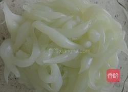 凉拌粉鱼的做法图解2