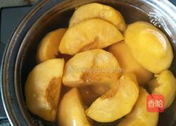 黄桃罐头的做法图解7