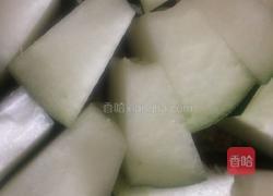 灯芯草花生排骨冬瓜汤的做法图解2