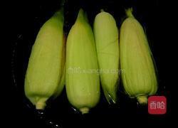 水煮玉米的做法图解3