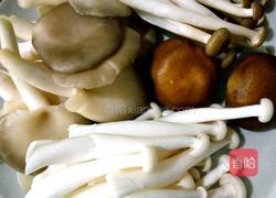 菌菇汤的做法图解1