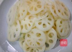 凉拌莲藕的做法图解1