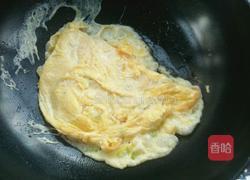 鸡蛋炒西红柿的做法图解3