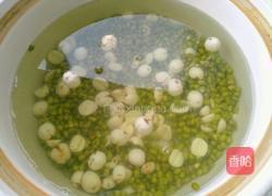 绿豆莲子汤的做法图解4