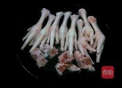 红枣花生鸡爪汤的做法图解4