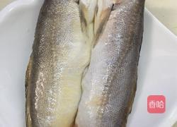 红烧海鱼（黄尖鱼）的做法图解3
