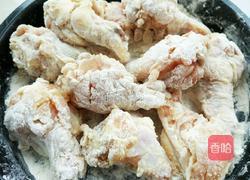 蒜香炸鸡 的做法图解8