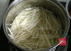 茭白炒里脊肉丝的做法图解4