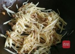茭白炒里脊肉丝的做法图解8