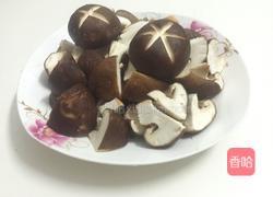 小鸡炖蘑菇的做法图解2