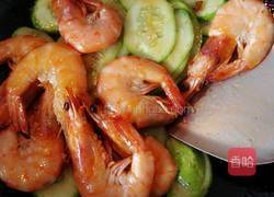 黄瓜炒大虾的做法图解8