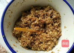 白菜猪肉馅水煎包的做法图解3