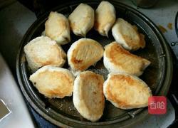 白菜猪肉馅水煎包的做法图解12