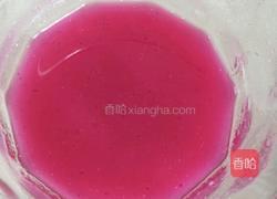 红心火龙果汁大蒸饺的做法图解7