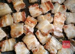 椒盐蒜香五花肉的做法图解2