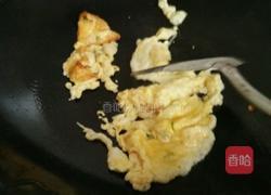 番茄炒蛋盖浇饭的做法图解2