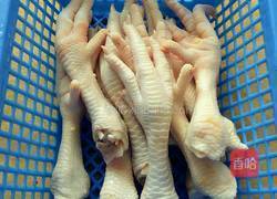 卤冰鲜鸡爪的做法图解1