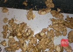 核桃花生炖猪蹄的做法图解9