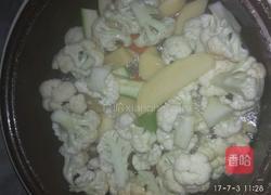 腊猪蹄炖四季豆的做法图解7