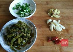 酸菜肉末粉丝的做法图解4