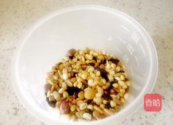 粗粮饭的做法图解1