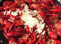 蒜香小龙虾的做法图解8