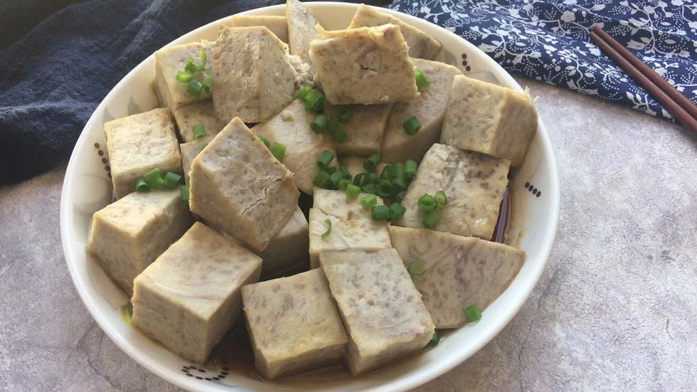 一道美味低卡的香蒸荔浦芋头就做好了