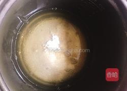 开口笑无油纸杯蛋糕的做法图解1