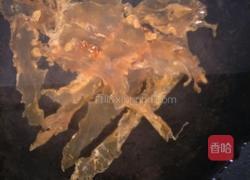 花胶排骨炖凉瓜的做法图解1