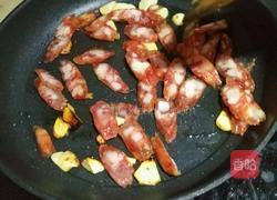 芹菜炒腊肠的做法图解4