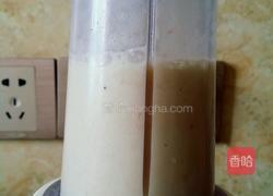 香蕉奶昔的做法图解4