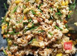 玉米炒米饭的做法图解7