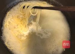 芝士奶油芦笋意大利面的做法图解2