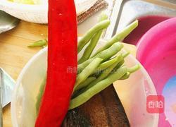 四季豆炒腊肉的做法图解1