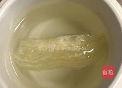 枸杞红枣燕窝的做法图解1