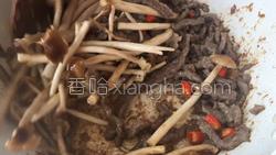 牛肉丝炒茶树菇的做法图解16