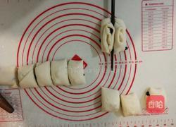 葡萄干面包卷的做法图解4