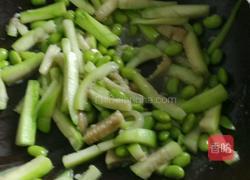 丝瓜炒毛豆的做法图解5
