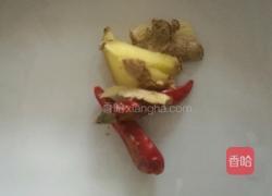 油爆河虾的做法图解2