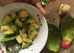 牛油果蜂蜜奶昔的做法图解5