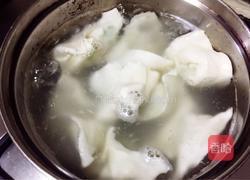 清汤菜肉馄饨的做法图解4