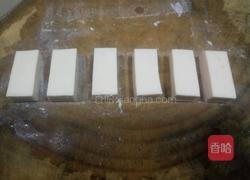 皮蛋豆腐的做法图解4