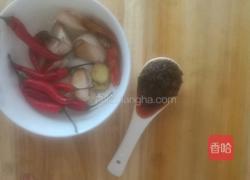 干煸小河鱼的做法图解3